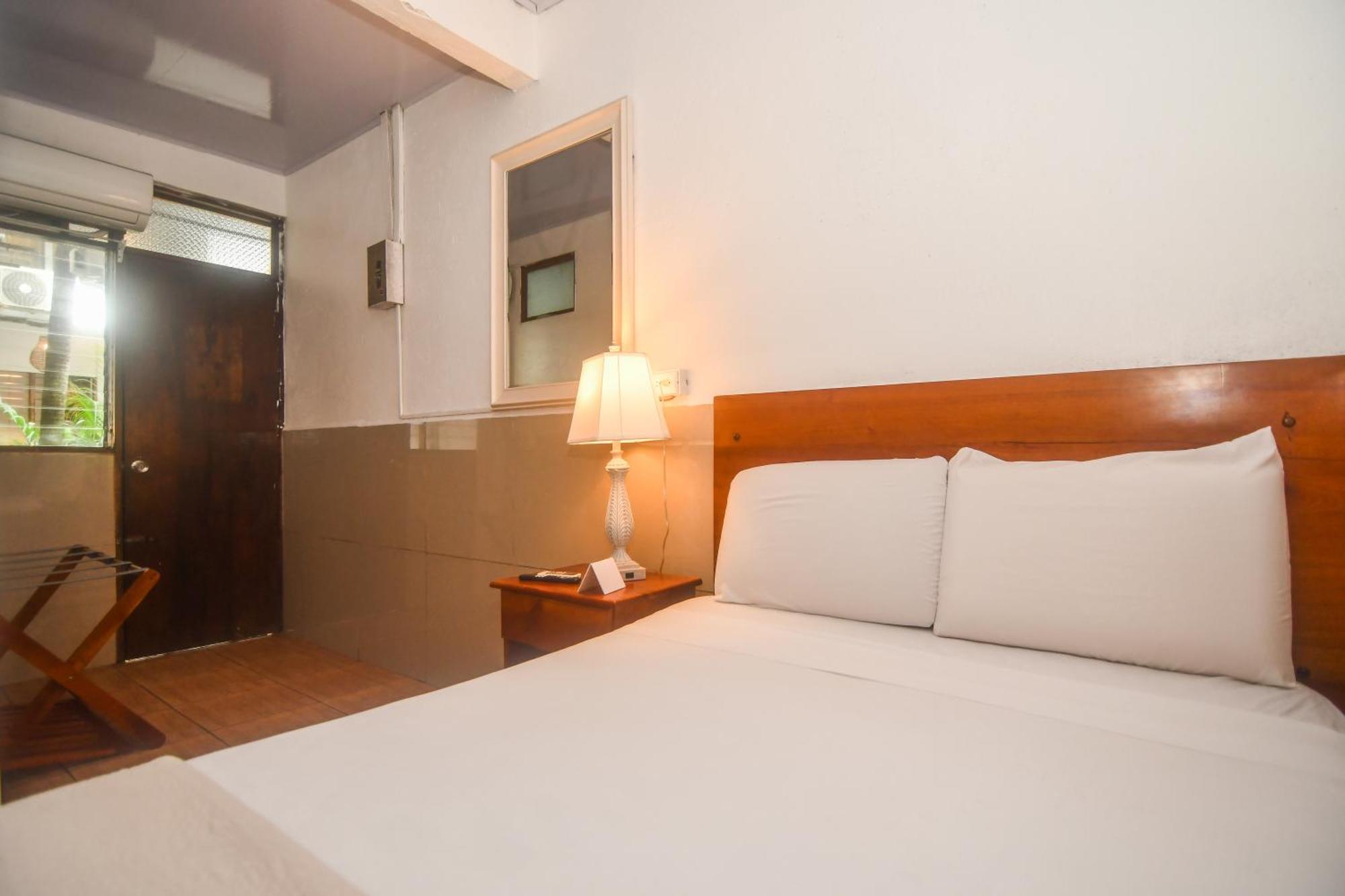 Hotel Aldea Pura Vida 푼타레나스 외부 사진